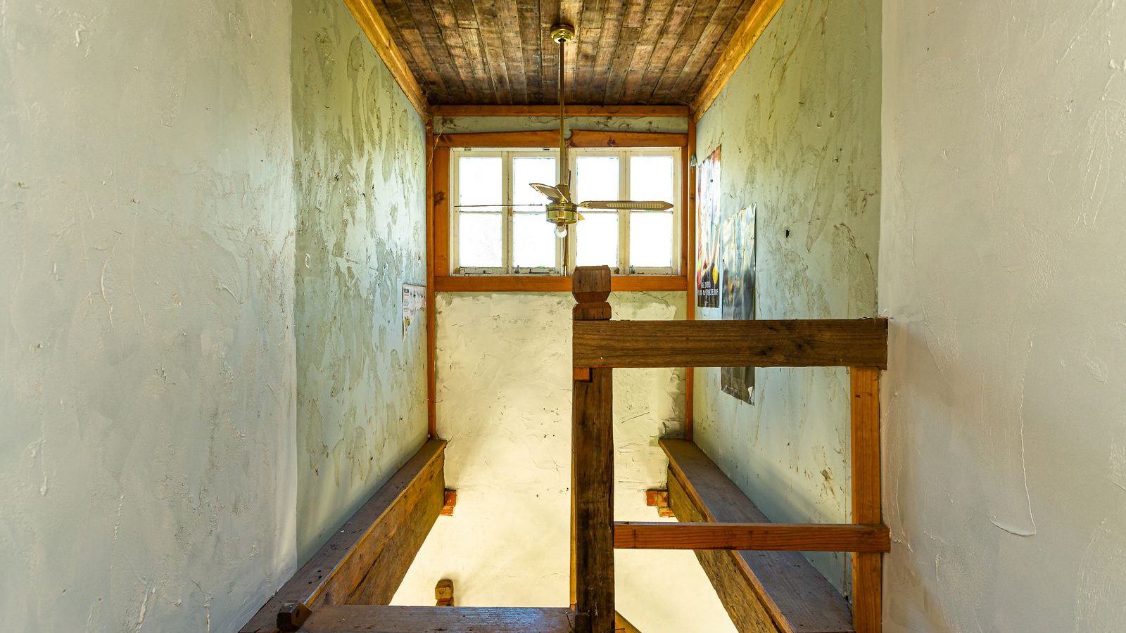 gallery_photo : 